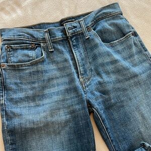 Like new ☘️Lucky Brand Men’s Jeans 29/32, style 223 straight